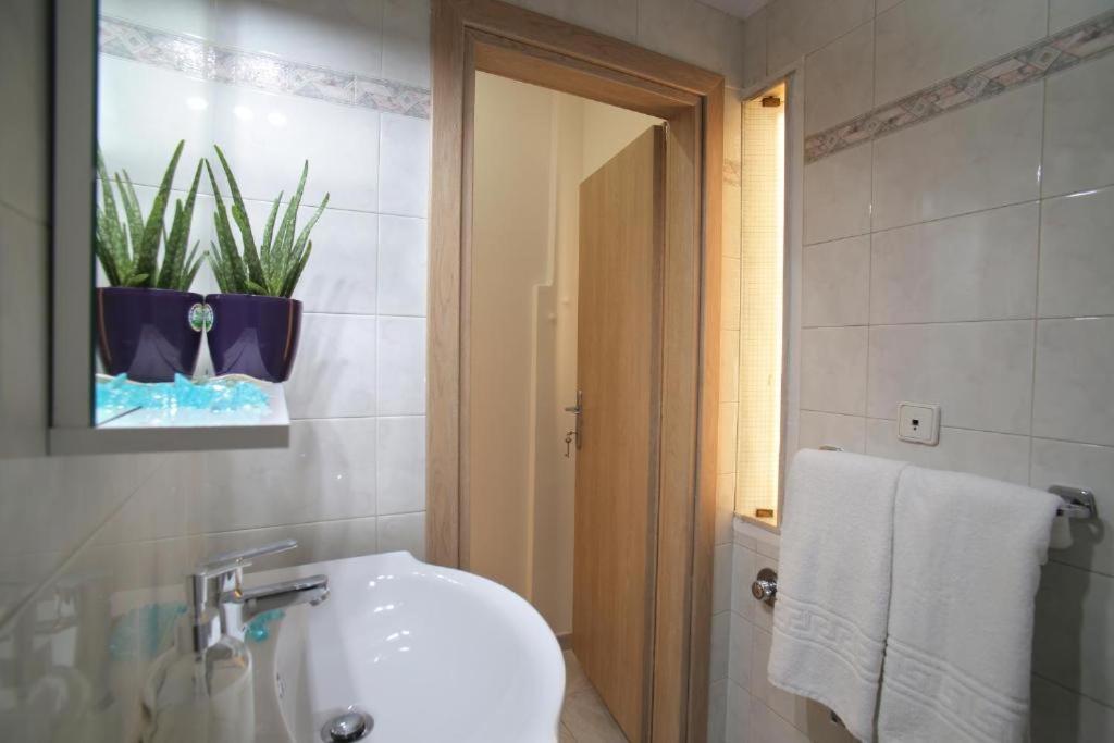Stylish Modern Apartment, Nilie Hospitality Mgmt Saloniki Zewnętrze zdjęcie